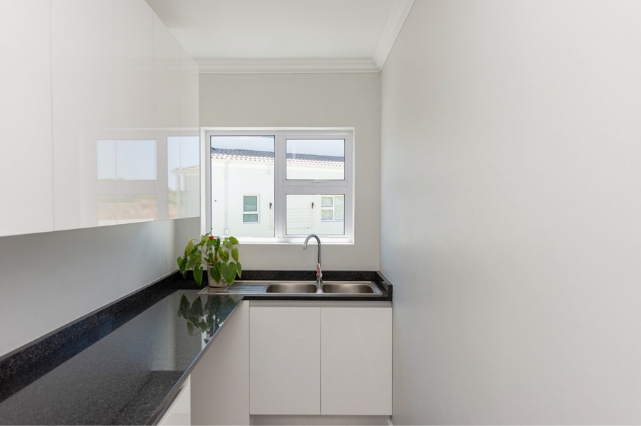 3 Bedroom Property for Sale in Country Club Western Cape